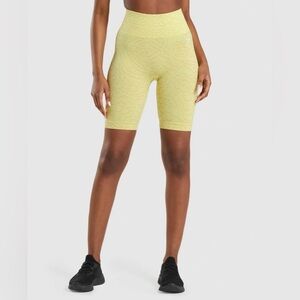 GYMSHARK  animal print seamless cycling 
Yellow Marble Women's Athletic Shorts M